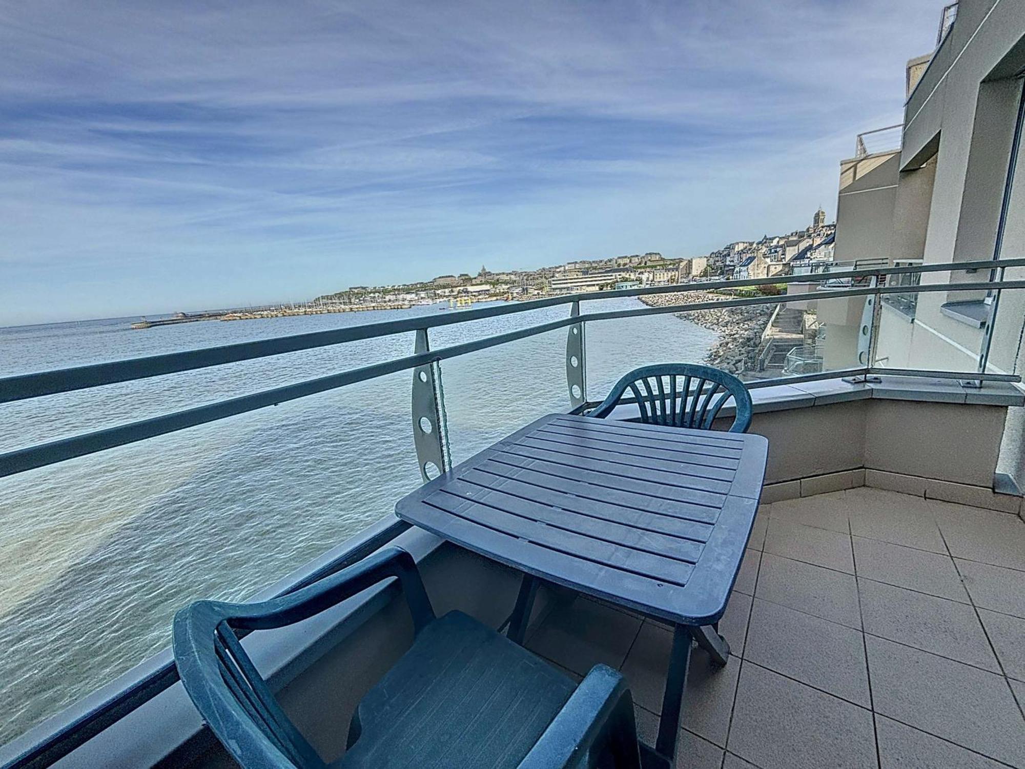 Appartement Avec Balcon, Proche Des Plages Et Commerces - Fr-1-361-89 그랑빌 외부 사진