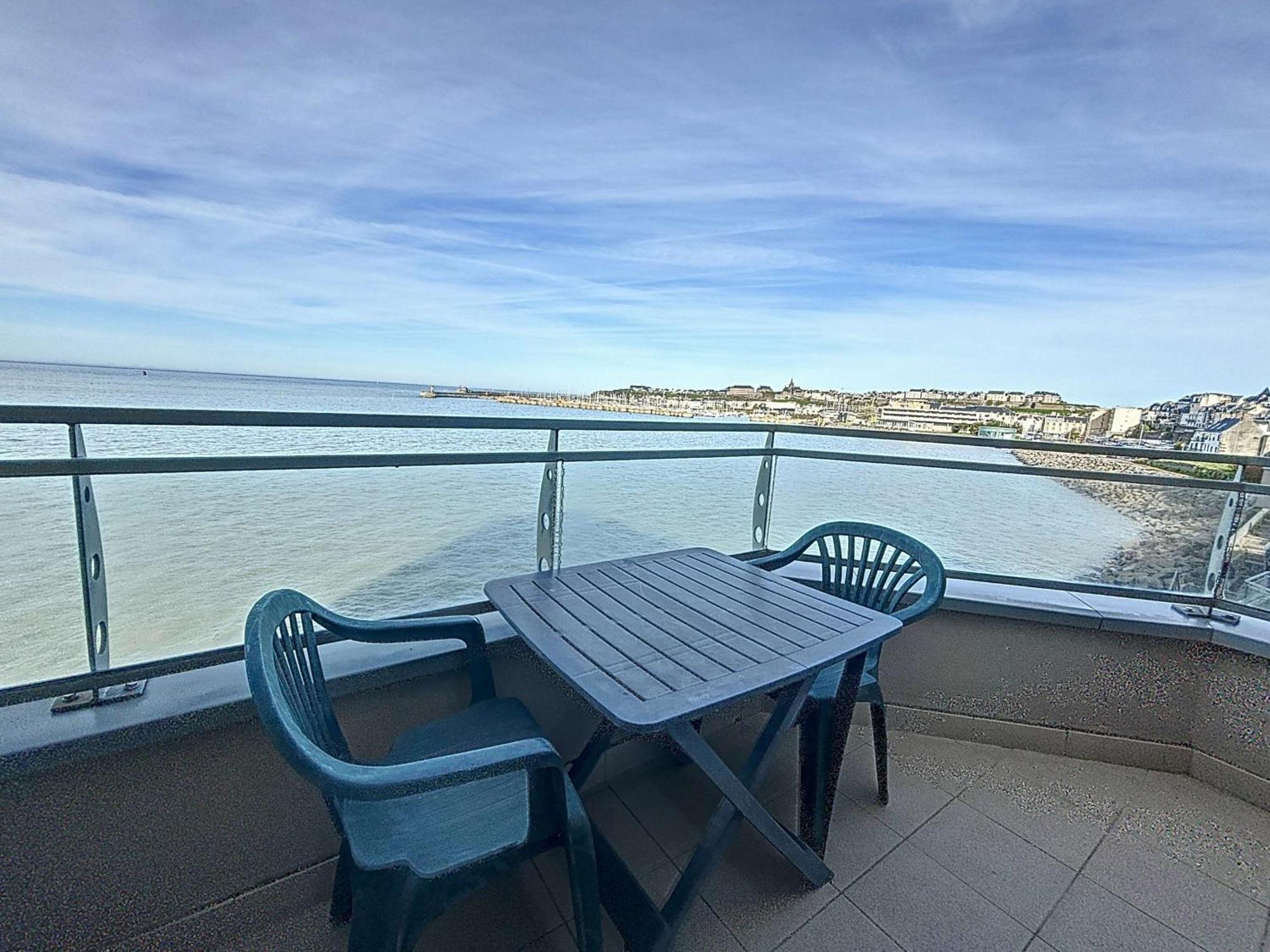 Appartement Avec Balcon, Proche Des Plages Et Commerces - Fr-1-361-89 그랑빌 외부 사진